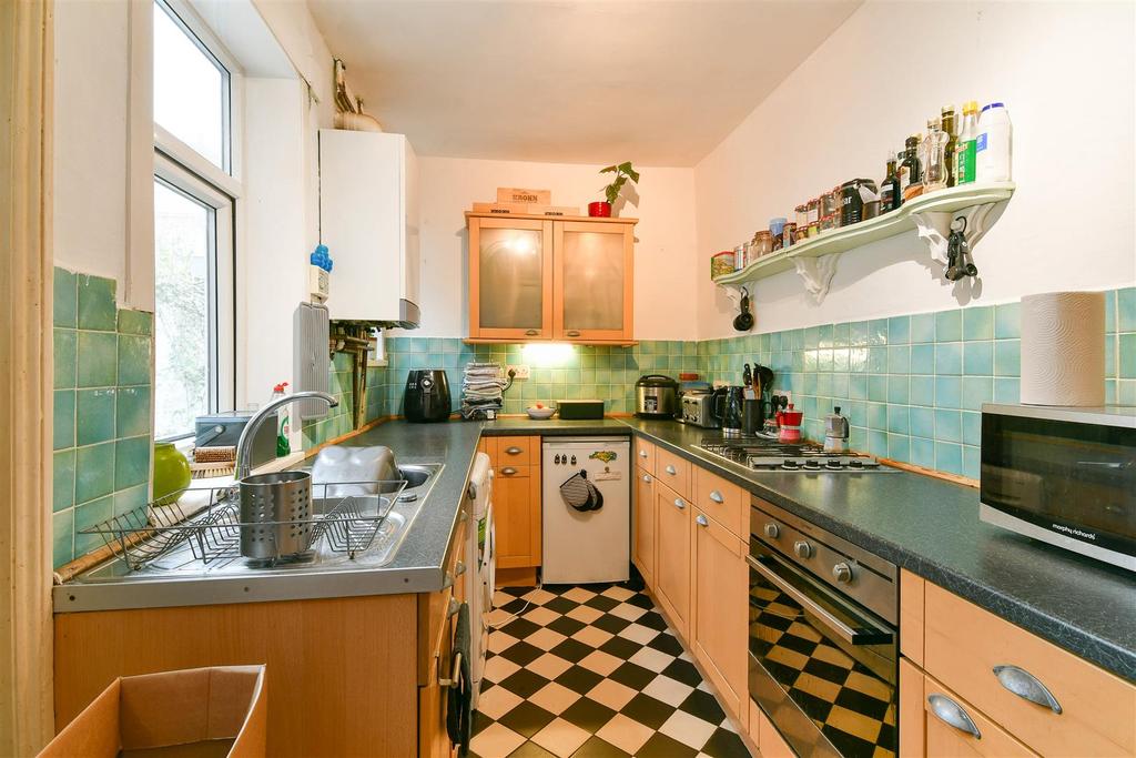 Ambrose Street, York 2 bed terraced house £300,000
