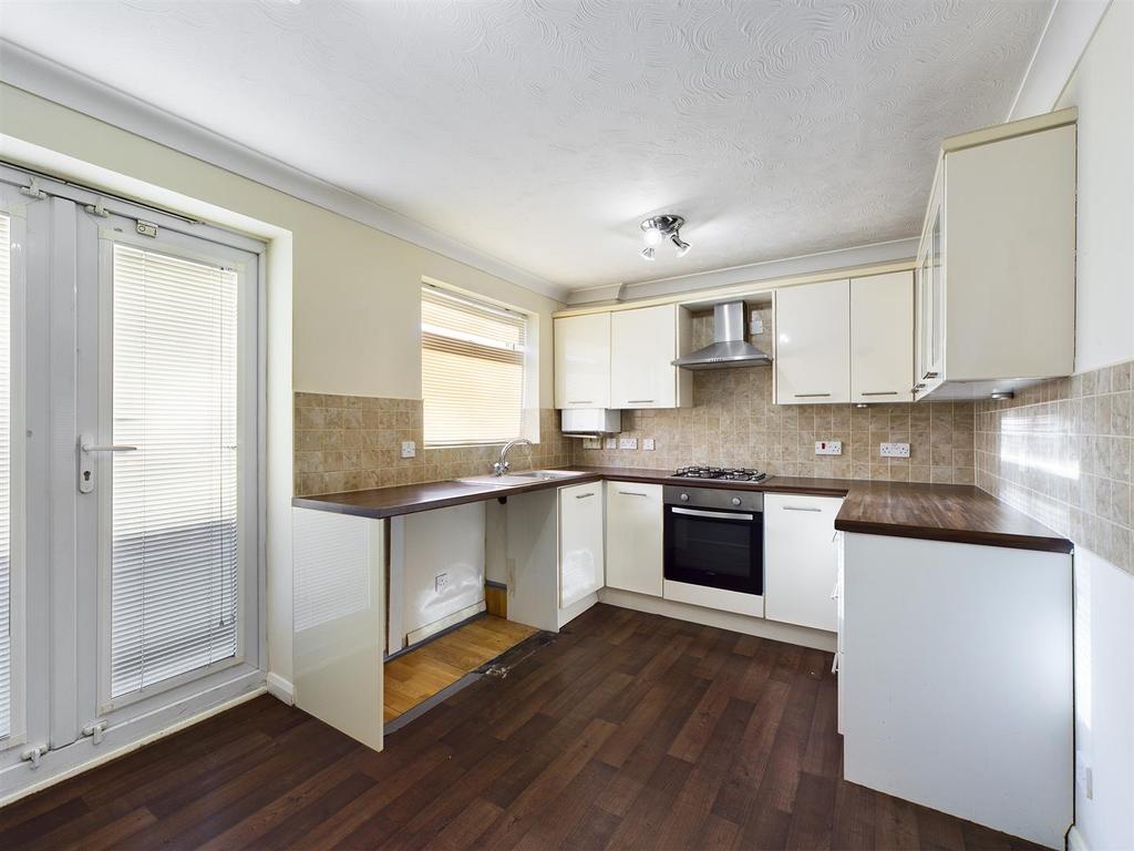 Green Lane, Hessle 3 bed semidetached house £160,000