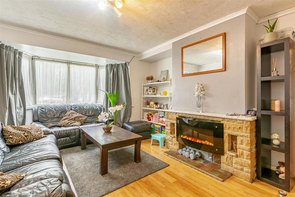 Hollington Road, Nottingham 3 bed semidetached house £190,000