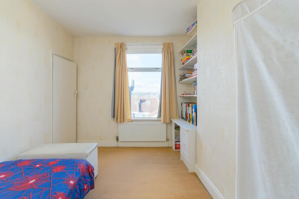 DAORKCOTNAUQ03 - Bedroom G.jpg