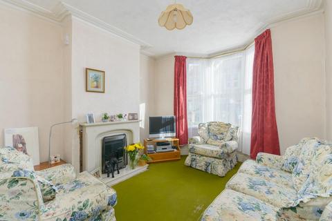30 Quantock Road, Bristol, BS3 4PF