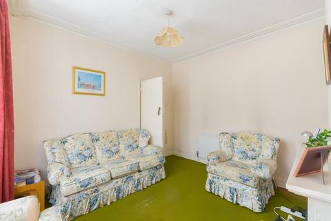30 Quantock Road, Bristol, BS3 4PF