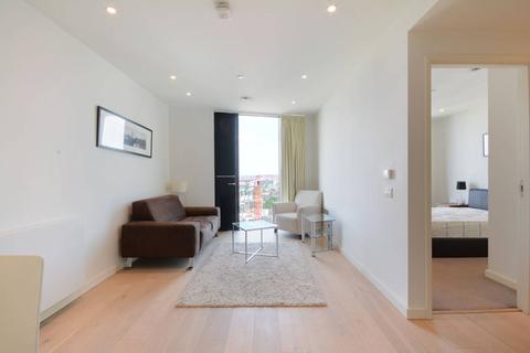 1 bedroom flat for sale - Walworth Road, Elephant and Castle, London, SE1