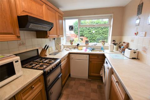 3 bedroom semi-detached house for sale - Firth Park Crescent, Halesowen, West Midlands, B62