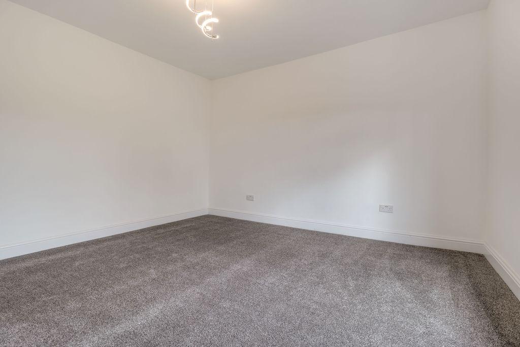 Bedroom 1 (Double)