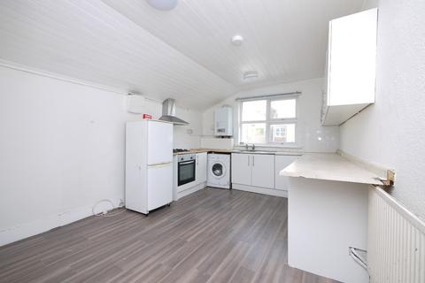 2 bedroom apartment to rent - Seventh Avenue, Manor Park, London, E12