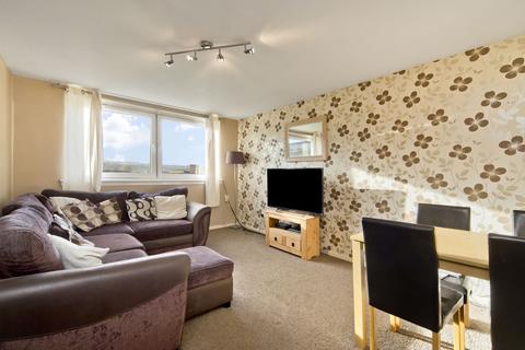 24/11 Calder View, Edinburgh, EH11 4HY