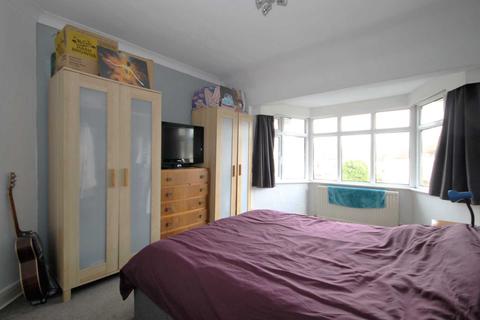 3 bedroom semi-detached house for sale - Sutton Common Road, Sutton