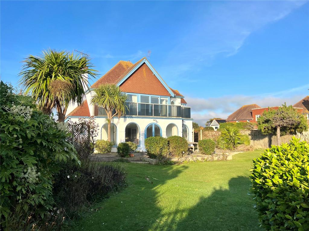 Gorse Avenue, Kingston Gorse, East... 5 bed detached house £3,750 pcm