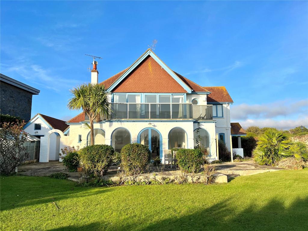Gorse Avenue, Kingston Gorse, East... 5 bed detached house £3,750 pcm