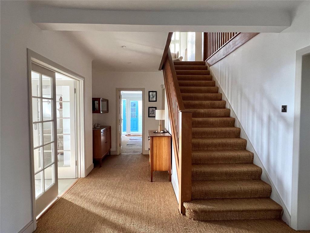 Gorse Avenue, Kingston Gorse, East... 5 bed detached house £3,750 pcm