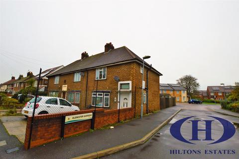 undefined, Minet Drive, Hayes