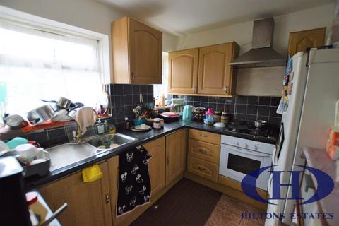 undefined, Minet Drive, Hayes