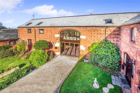 3 bedroom barn conversion for sale - The Old Granary, Oaklands Court, Lower Rudge, Pattingham, Wolverhampton, Shropshire