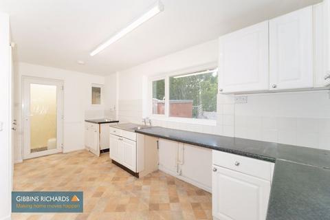 2 bedroom detached bungalow for sale, Springfield Road, Wellington