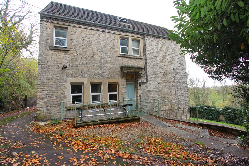 Nightingale House, Bath New Road... 1 bed flat £715 pcm (£165 pw)