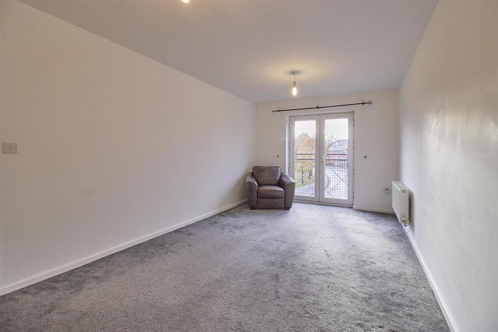 Barons Close, Kirby Muxloe, Leicester 2 bed house £700 pcm (£162 pw)