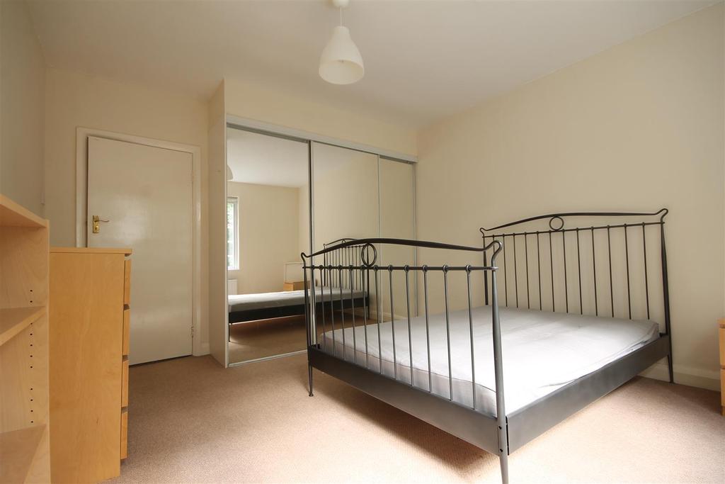Osborne Court, Jesmond 2 bed house £895 pcm (£207 pw)