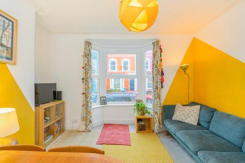 3 bedroom maisonette for sale - William Street, Totterdown