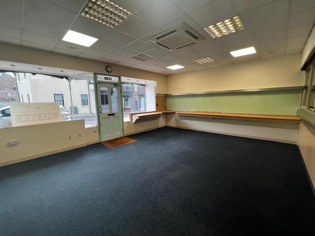 Commercial Street, Norton, Malton House £625 pcm (£144 pw)
