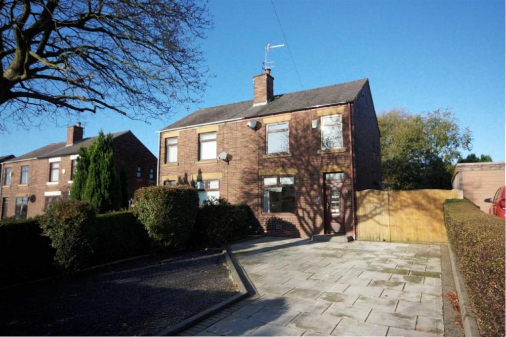 Birchley Road, Billinge, WN5 7 2 bed semidetached house £725 pcm (£