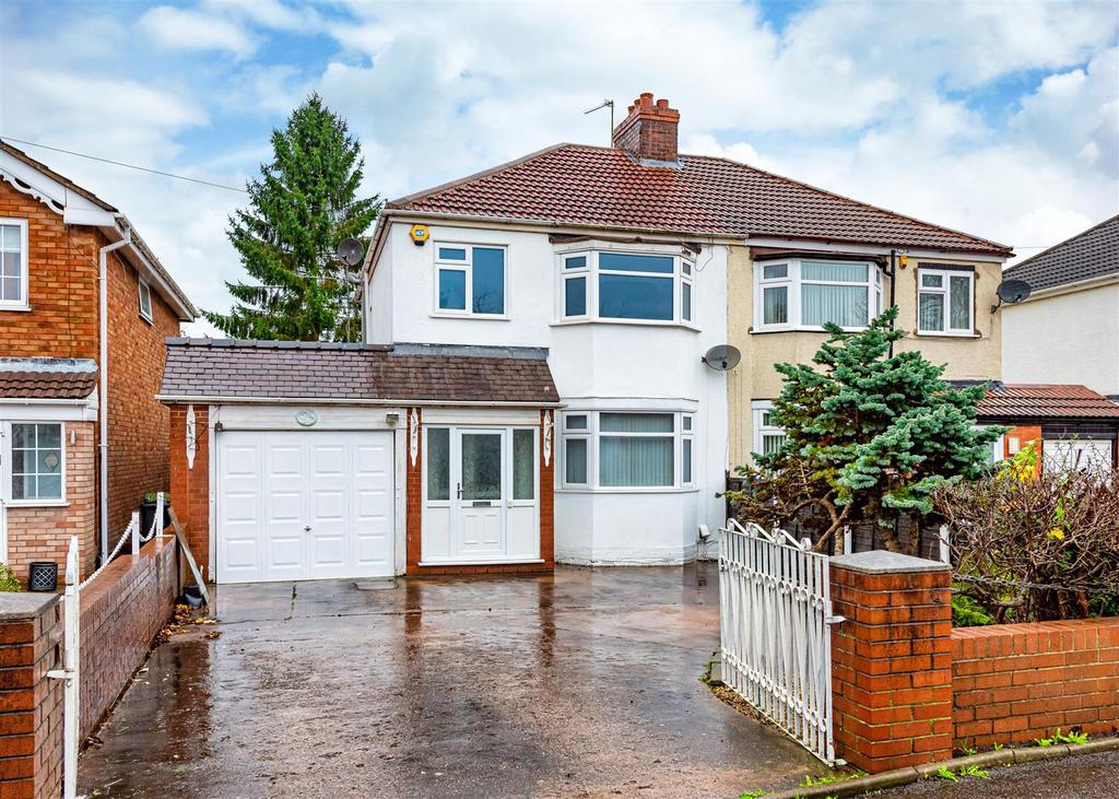 140 Oxley Moor Road, Oxley... 3 bed semidetached house £239,950