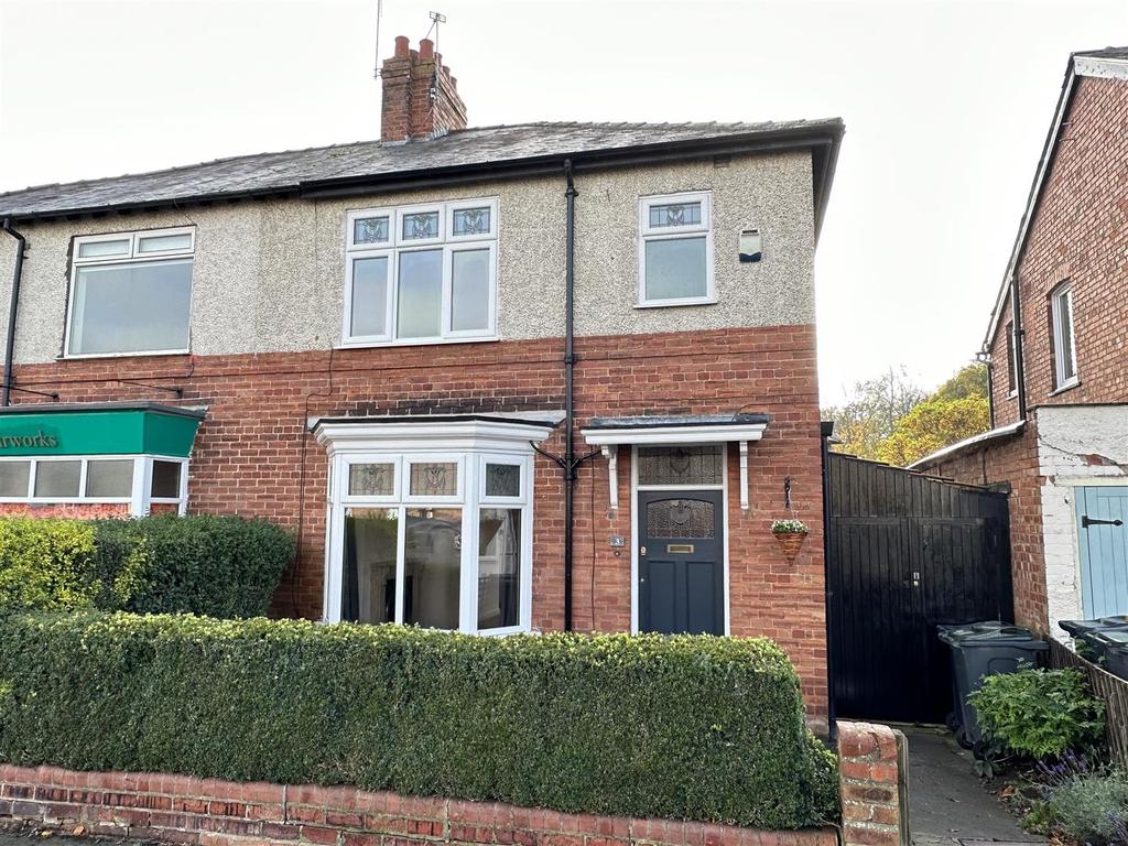 Deneside Road, Darlington 3 bed semidetached house for sale £175,000