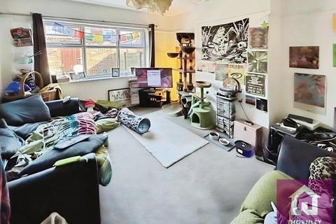 4 bedroom terraced house to rent, Heald Place, Rusholme, M14