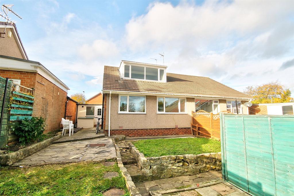 Coniston Close, Garden Farm, Chester... 3 bed bungalow £192,500