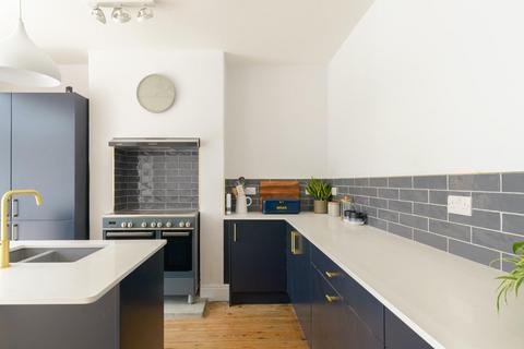 19 Bayham Road, Bristol, BS4 2DY