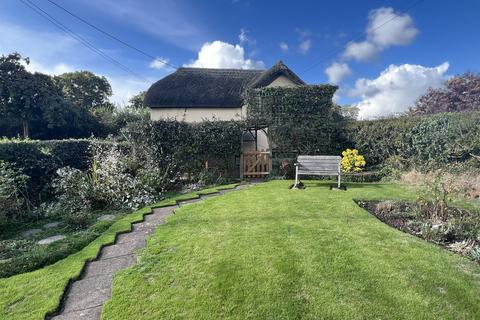 Jasmine Cottage Broadclyst Road, Whimple, Exeter, EX5 2NT