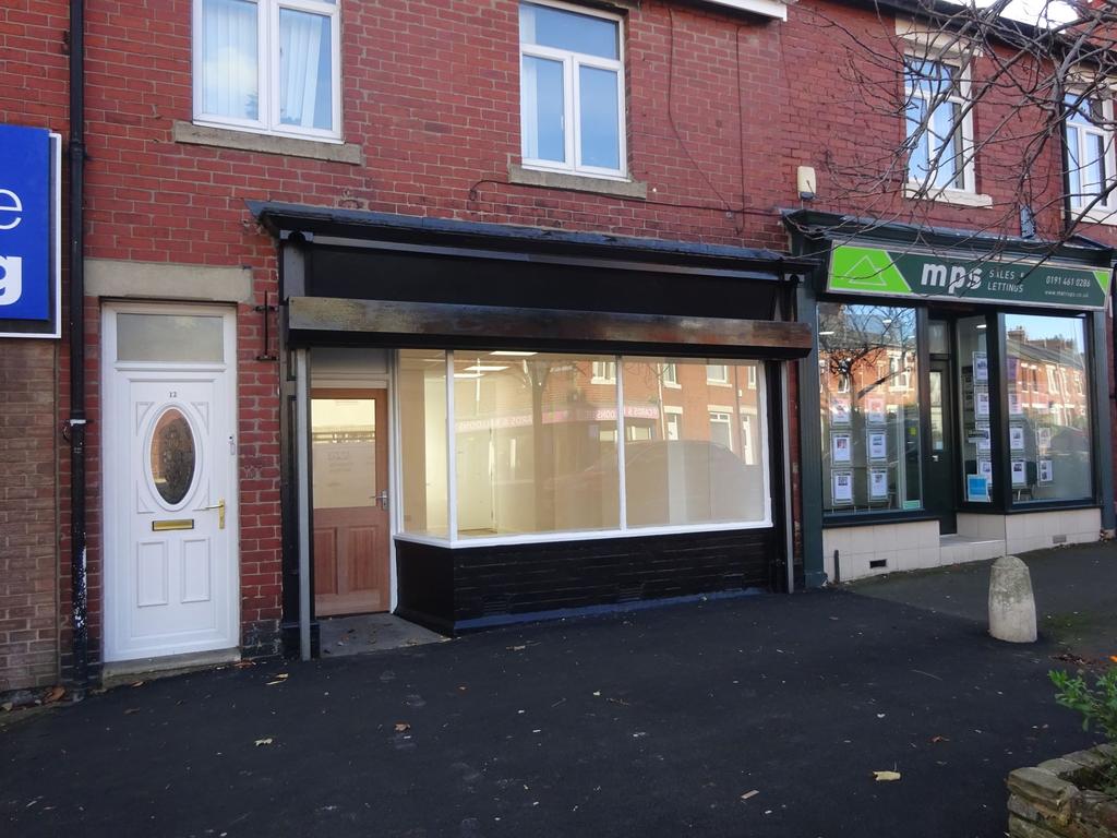 The Crescent, Dunston, Gateshead... Retail property (high street) £