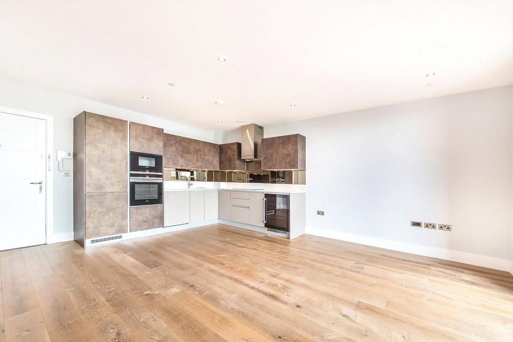 Roach Road, Hackney Wick, E3 2 bed apartment £2,600 pcm (£600 pw)