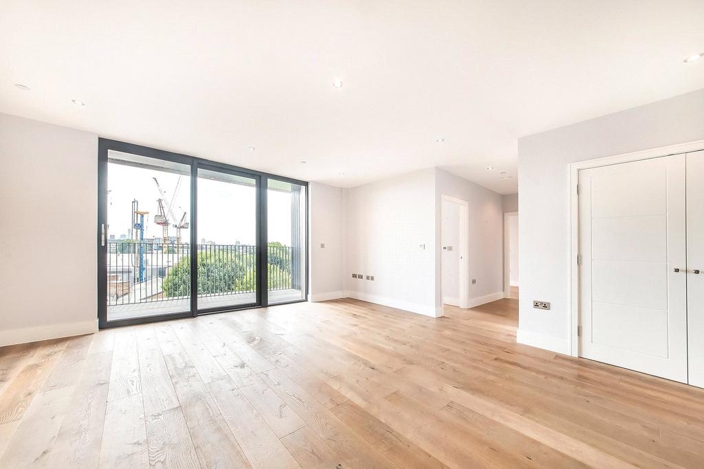 Roach Road, Hackney Wick, E3 2 bed apartment £2,600 pcm (£600 pw)