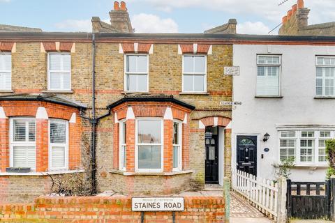 71 Staines Road, Twickenham, TW2 5BE