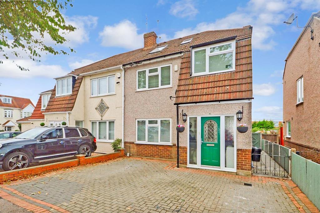 Manor Road, Romford, Essex 5 bed semidetached house £500,000