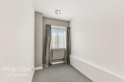 3 bedroom apartment for sale - Matthias House, Howard Road, Stoke Newington, N16