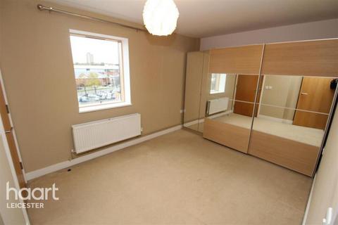 2 bedroom flat to rent, Morledge Street, Leicester