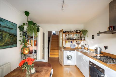 2 bedroom flat for sale, Rushmore Road, Lower Clapton, London, E5
