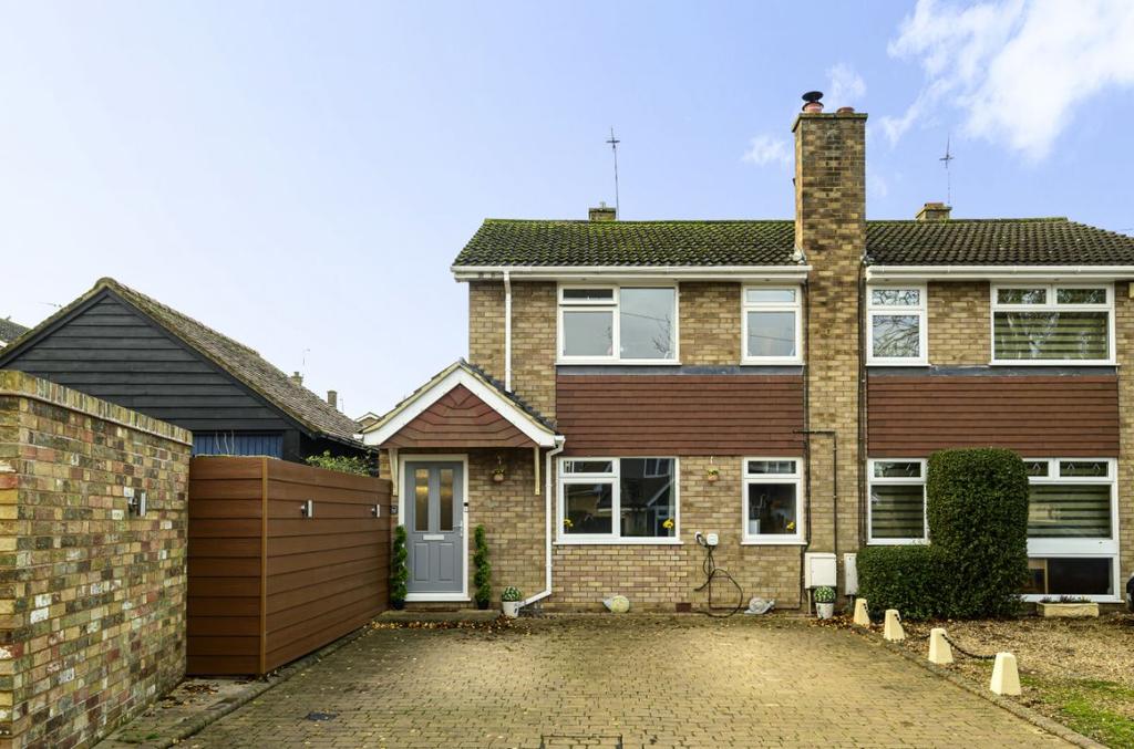 Tyburn Lane, Pulloxhill, Bedford 3 bed semidetached house £425,000