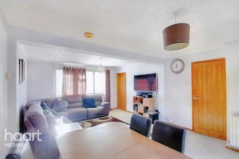 98 Laburnum Road, Rochester, ME2 2LD