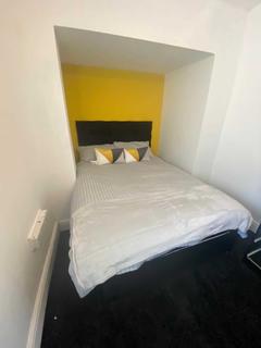 5 bedroom house share to rent - Cambria Street, Kensington