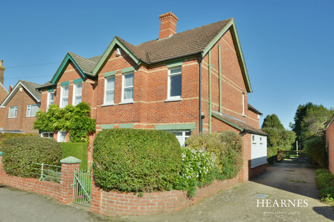 3 bedroom semi-detached house for sale - Cromwell Road, Wimborne, Dorset, BH21 2AW