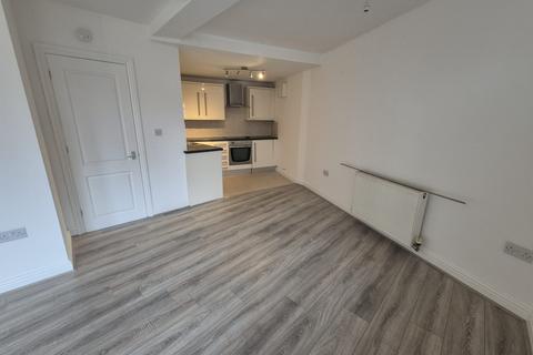 1 bedroom flat to rent, 10 Wicker Hill, BA14