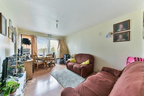 Flat 19, Pelican House Bowditch, London, SE8 3AP