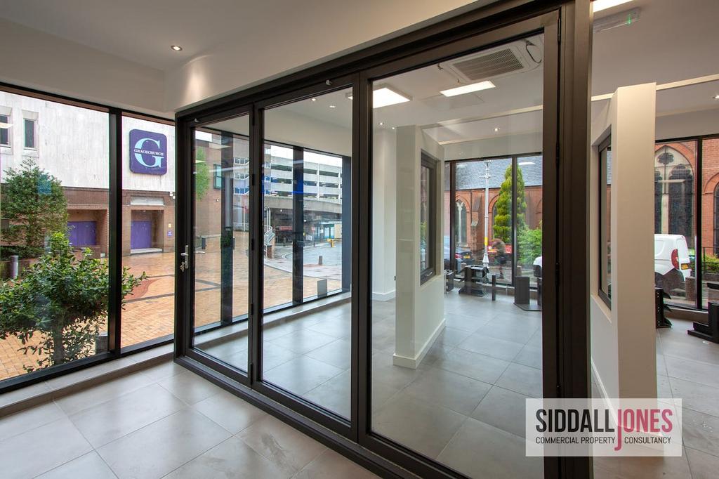 19 Showroom internal 1.jpg