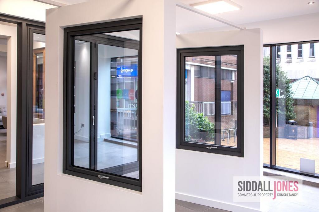 10 Showroom internal 1.jpg