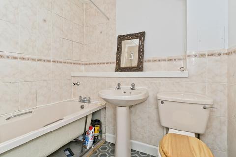 3/4 Craigend Park, Edinburgh, EH16 5XY