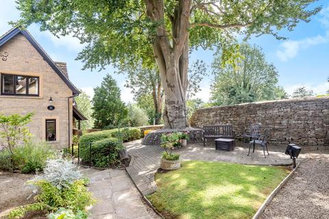 2 bedroom apartment for sale, Chantry Court, Tetbury, Gloucestershire, GL8