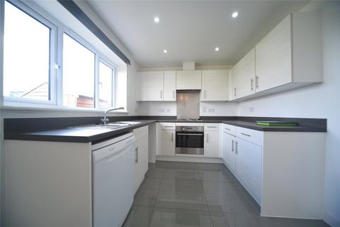 4 bedroom detached house to rent, Harrow Drive, Beck Row, Bury St Edmunds, Suffolk, IP28
